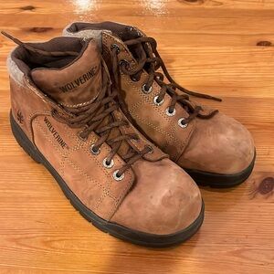 WOLVERINE work boots size 7.5 D